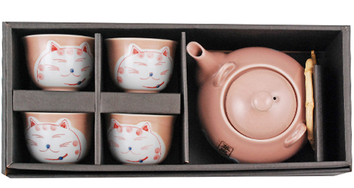 
                  
                    Kitty Tea Set 20 ounces 4 cups
                  
                